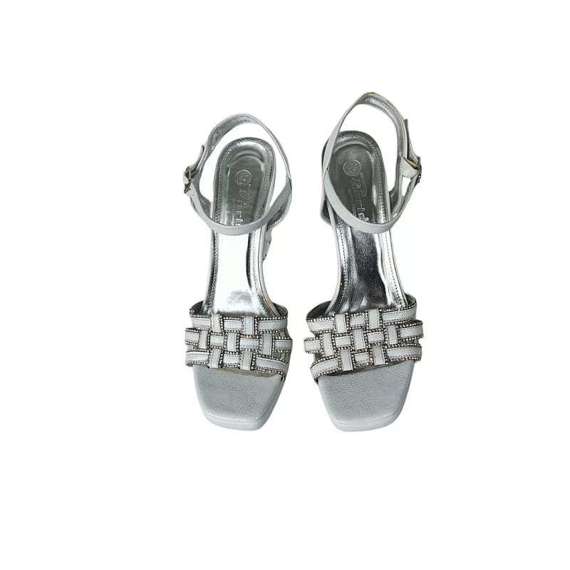 Beyaz Renk Örgü Taş Detaylı Cam Platform Topuklu Ayakkabı