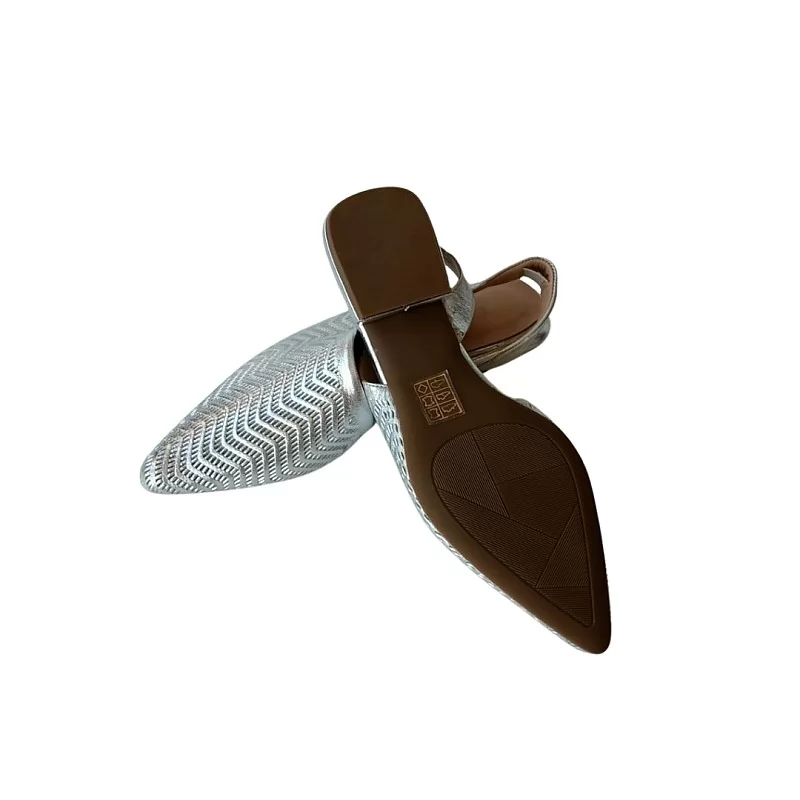 Gri Renk Lazer Kesim Slingback Ayakkabı