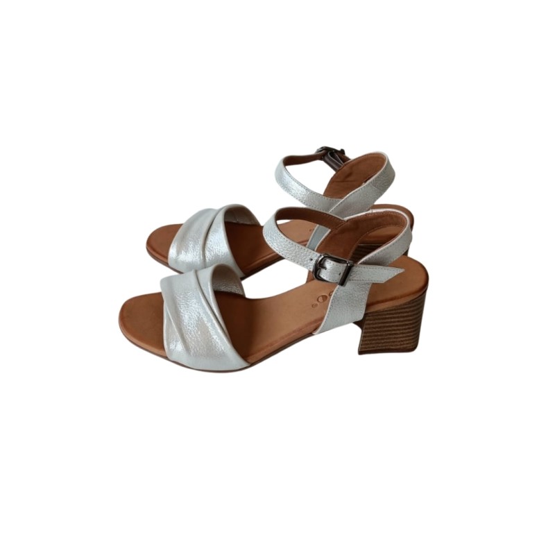 Sedefli Beyaz Renk Topuklu sandalet Ayakkabı