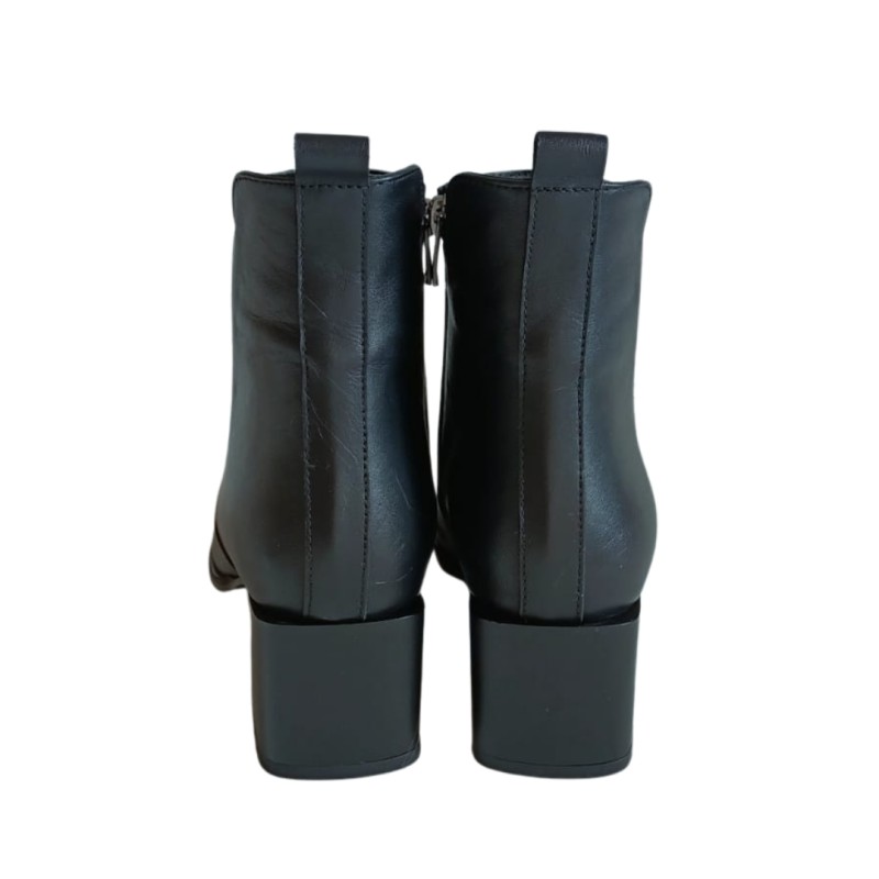 Siyah Renk Klasik Yan lastikli İç Yan Fermuarlı Bot