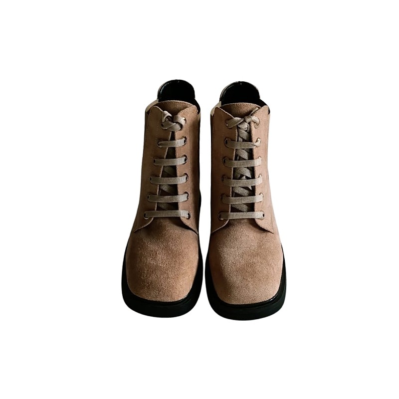 Taba Renk Süet Ön Bağcıklı Yan Lastikli Bot