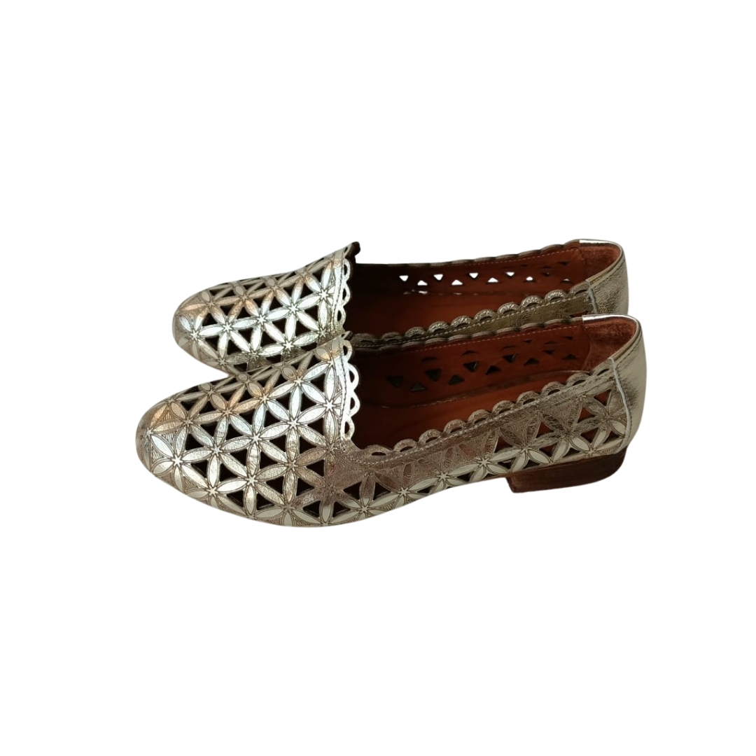 Gold Renk Lazer Kesim Laofer Ayakkabı